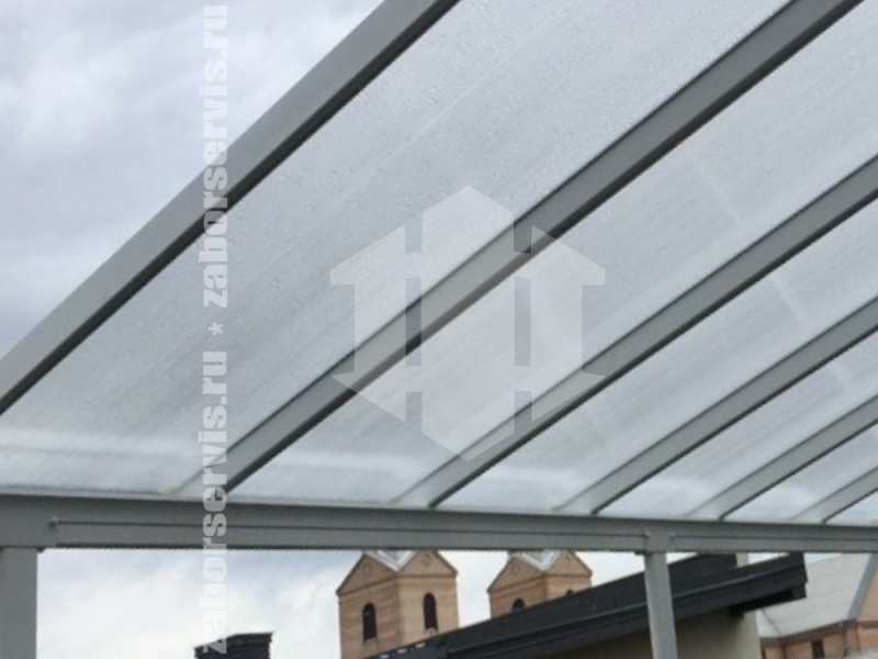 Навес из монолитного поликарбоната пример 6