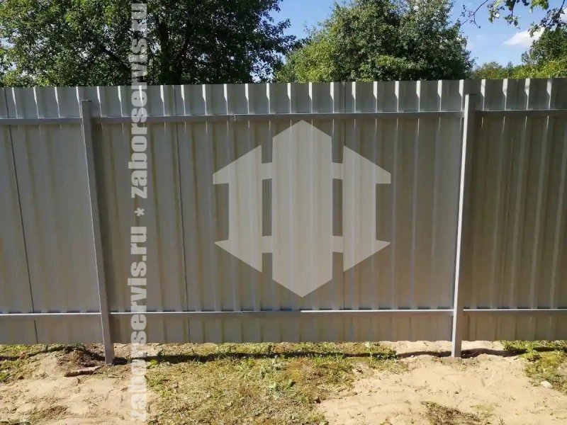 Забор из профнастила оцинкованный 47 метров